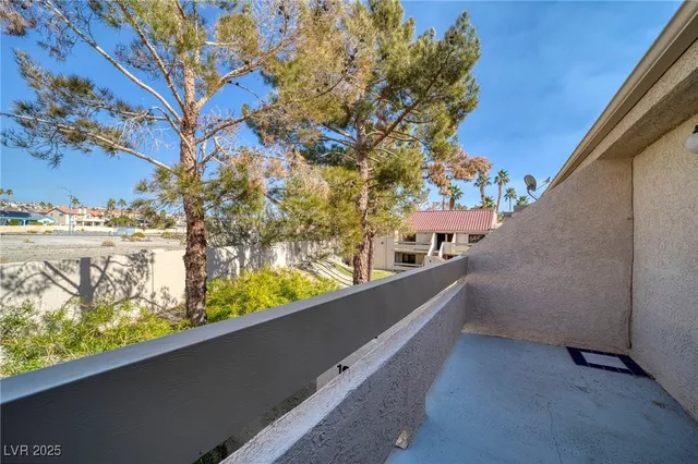 $185,000 | 3791 Desert Marina Drive, Unit 118, Laughlin, NV 89029