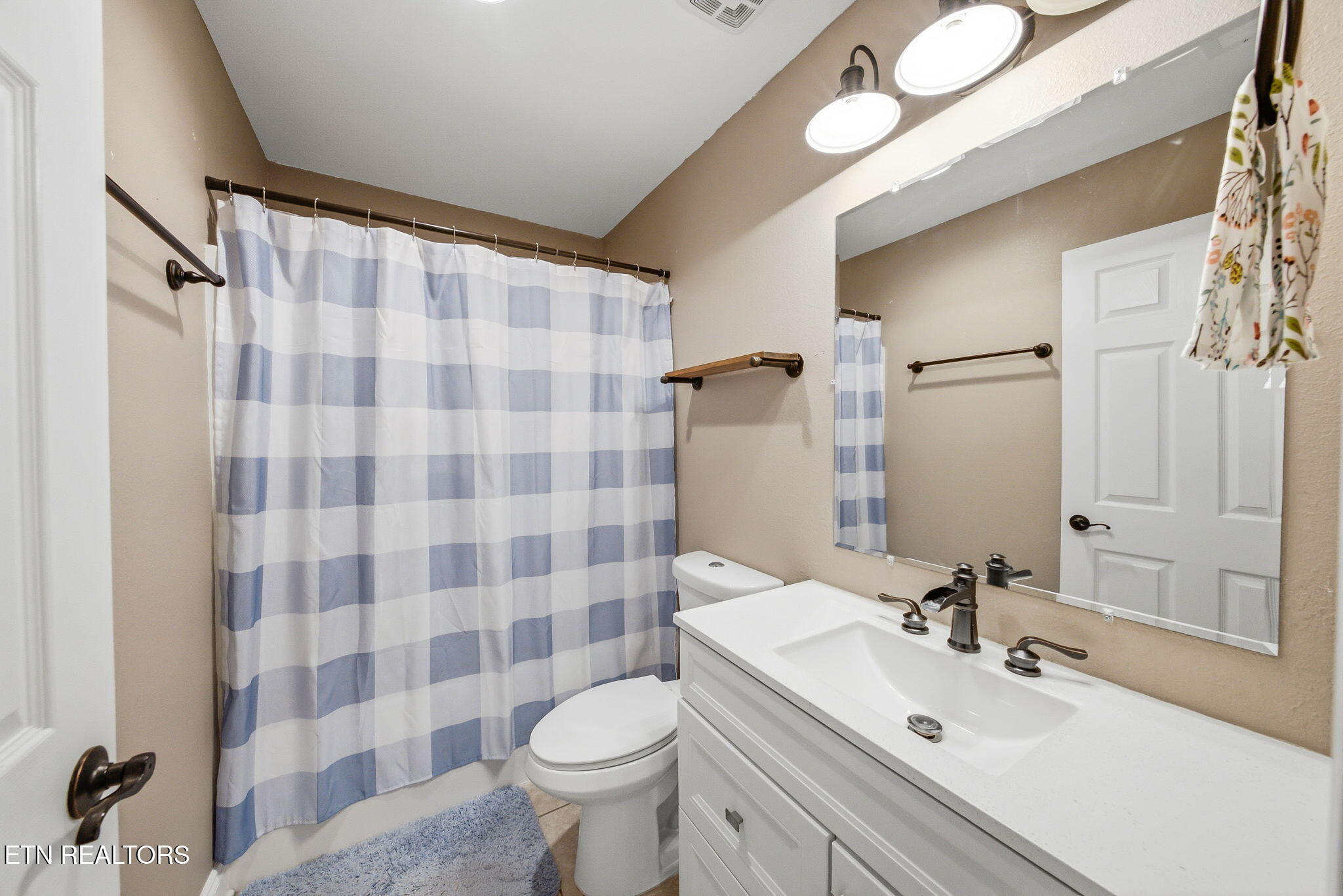 111 Agape Lane Heiskell, TN 37754 - Photo 14 of 29 15-web-or-mls-111-Agape-Ln-Heiskell-TN-1