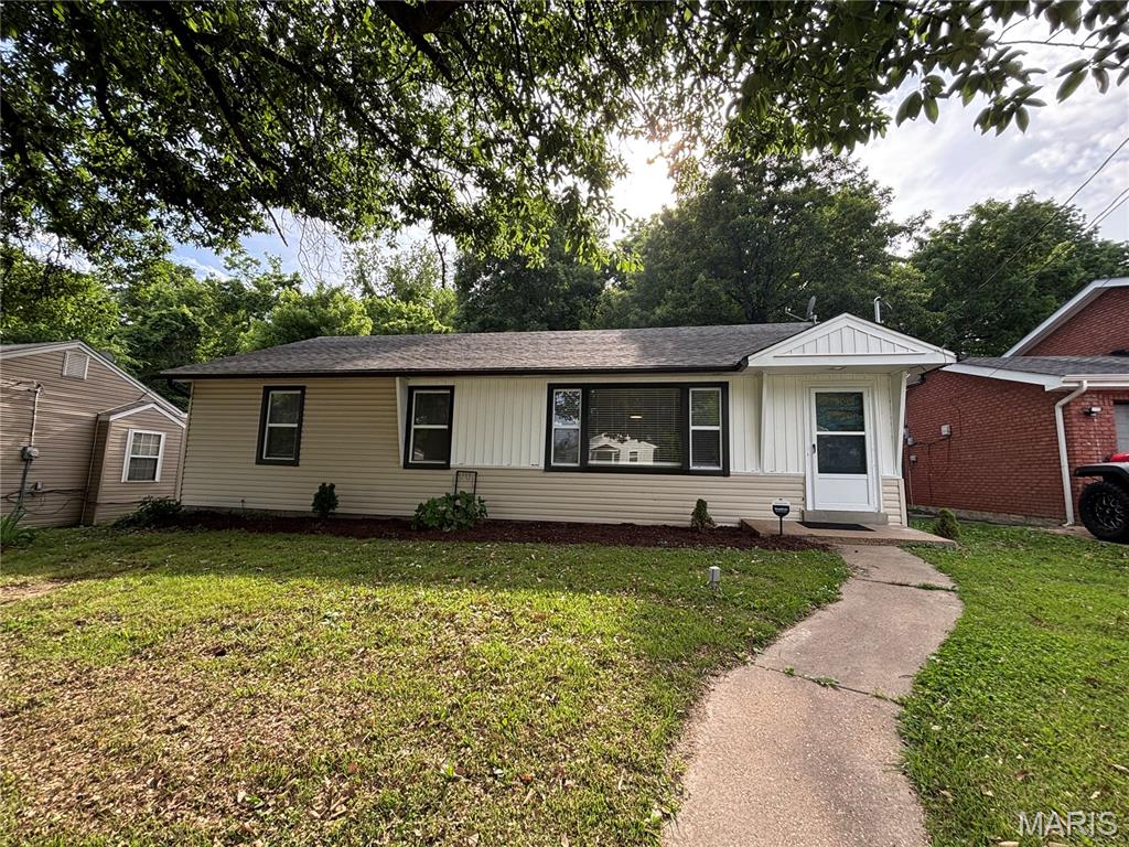 3649 East Edgar Avenue Bel-Ridge, MO 63121 - Photo 2 of 25