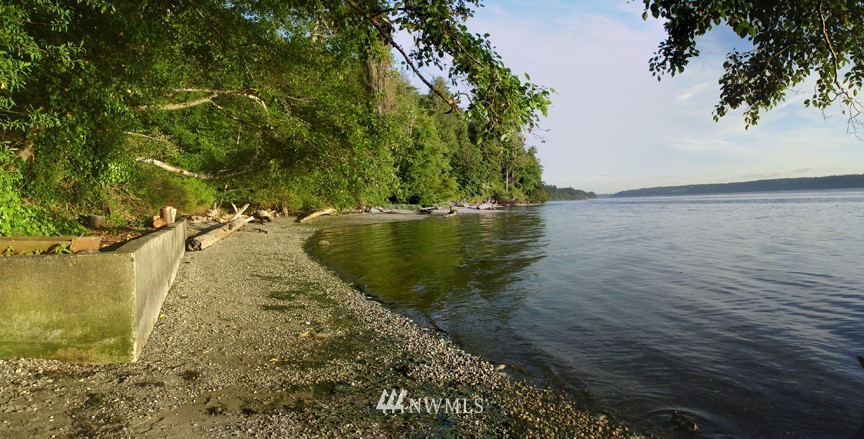 19223 Robinwood Road Southwest Vashon, WA 98070 - Photo 10 of 10 Gallery Image 10