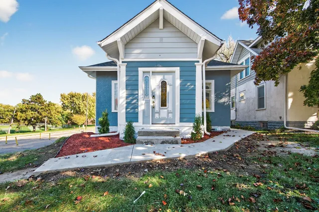 $364,900 | 4201 1st Avenue South, Minneapolis, MN 55409