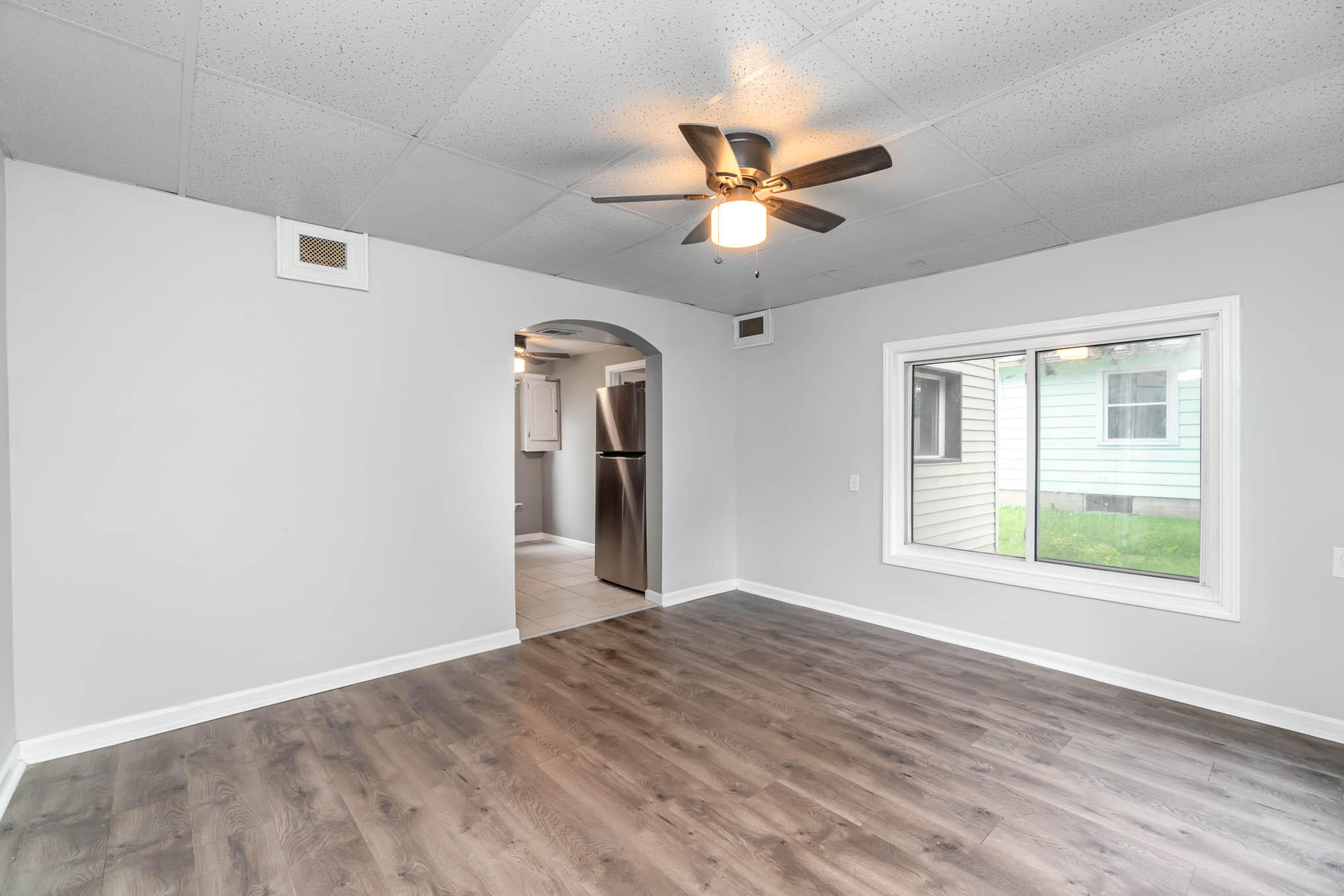 905 Webster Street Bay City, MI 48708 - Photo 7 of 17 Converted0_3-Edit