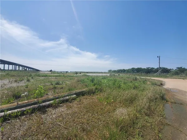 $100,000 | 0 Lot 11a On Rose Marie Drive, Buras, LA 70041
