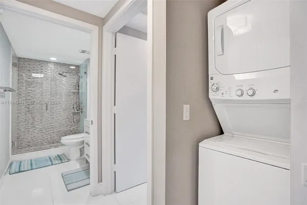 $4,900 | 325 South Biscayne Boulevard, Unit 2519, Miami, FL 33131