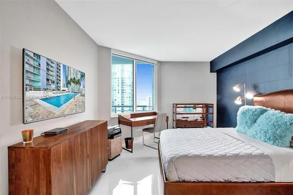 $4,900 | 325 South Biscayne Boulevard, Unit 2519, Miami, FL 33131