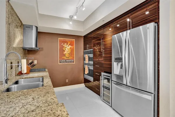 $4,900 | 325 South Biscayne Boulevard, Unit 2519, Miami, FL 33131