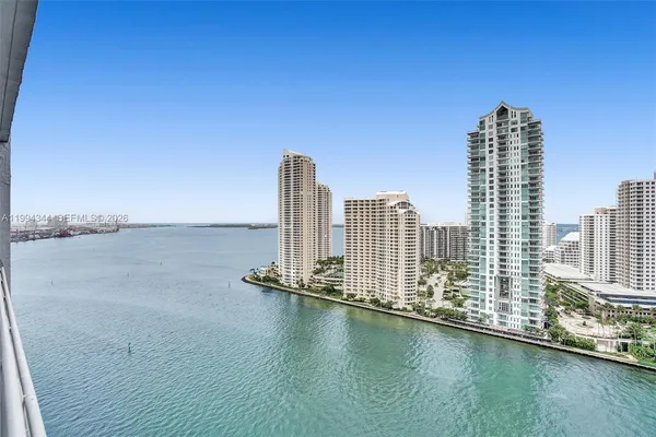 $4,900 | 325 South Biscayne Boulevard, Unit 2519, Miami, FL 33131