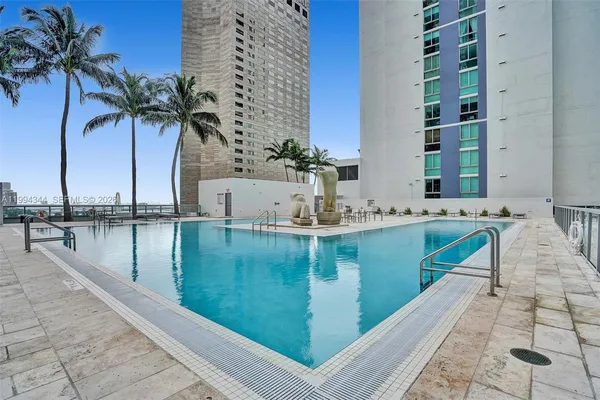 $4,900 | 325 South Biscayne Boulevard, Unit 2519, Miami, FL 33131