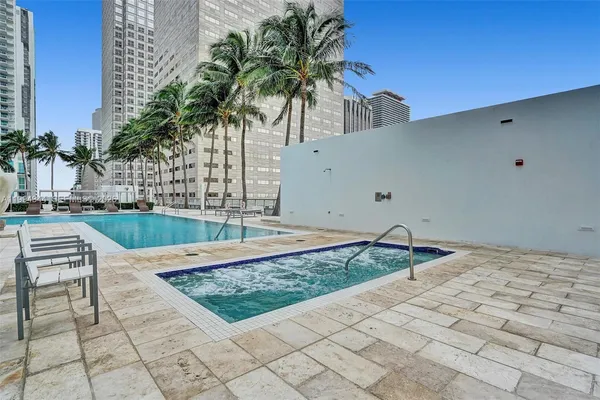 $4,900 | 325 South Biscayne Boulevard, Unit 2519, Miami, FL 33131