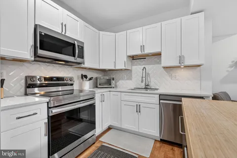 $1,670,000 | 1417 South Nelson Street, Arlington, VA 22204