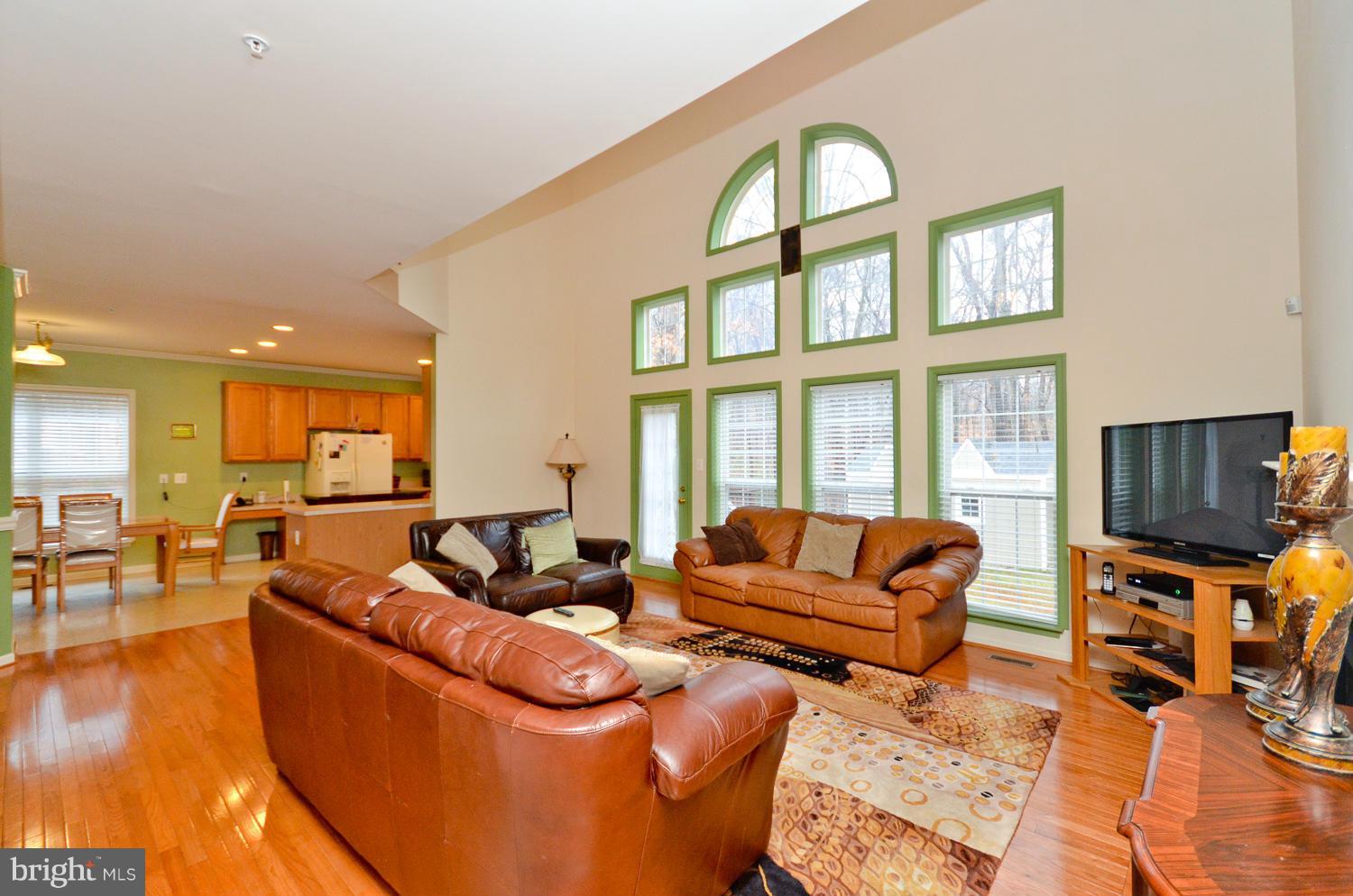14901 Ridge Farm Court Bowie, MD 20715 - Photo 11 of 28 Family Room