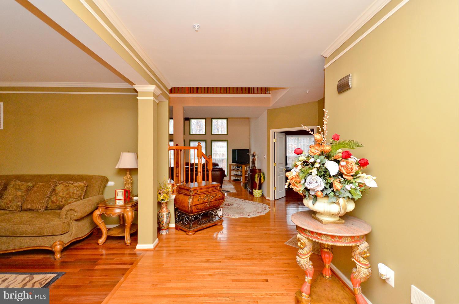 14901 Ridge Farm Court Bowie, MD 20715 - Photo 3 of 28 Interior (General)