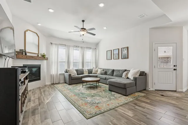 $435,000 | 14741 Equine Trail, Fort Worth, TX 76052