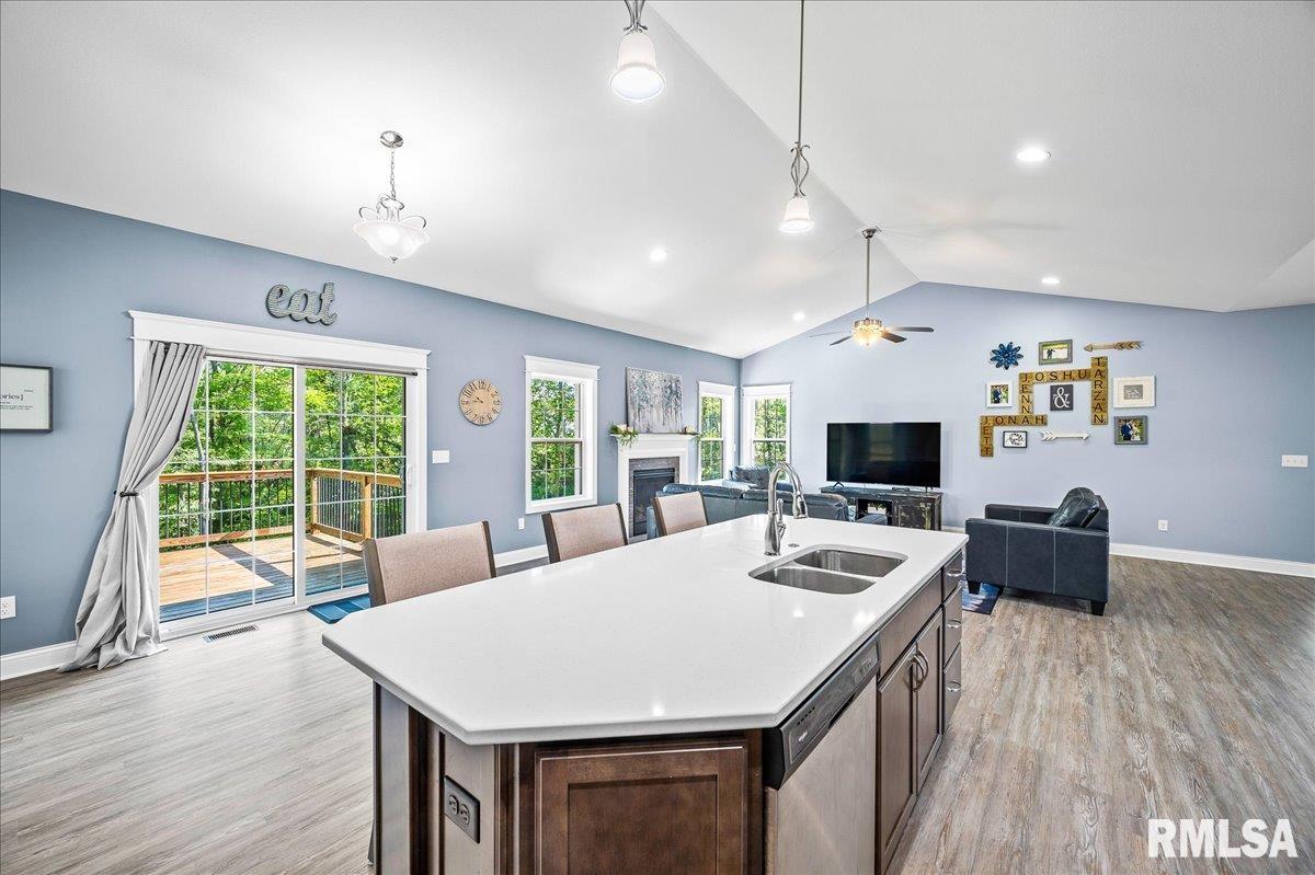 302 Saddlerock Drive Washington, IL 61571 - Photo 18 of 45