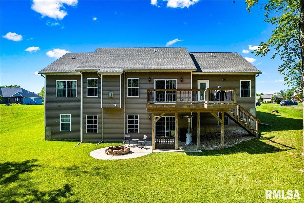 302 Saddlerock Drive Washington, IL 61571 - Photo 6 of 45