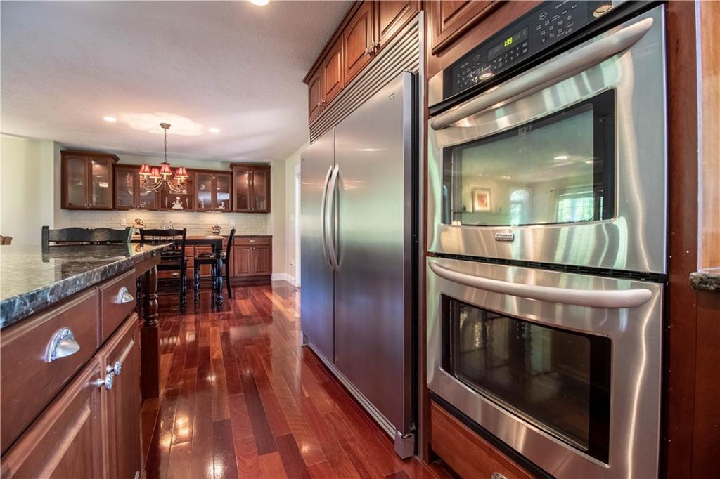 174 Harding Bridge Road Gorham, ME 04038 - Photo 10 of 33 Double oven and sub zero double fridge.