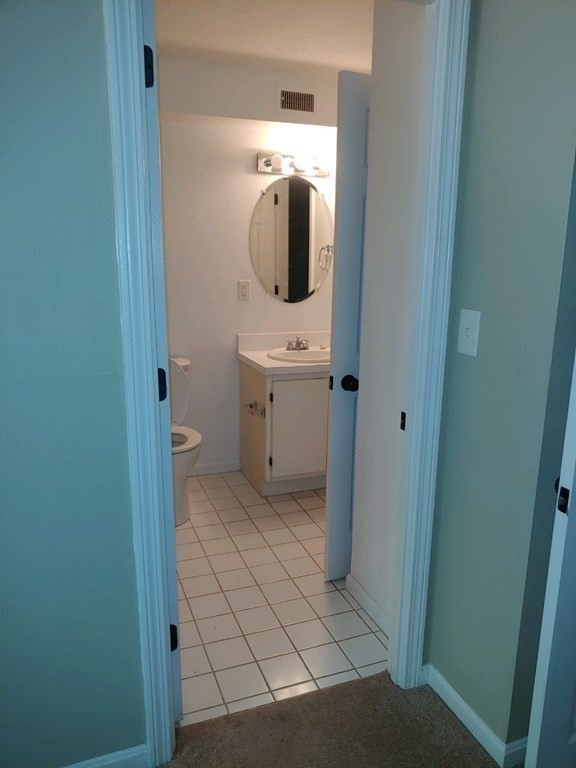 3 Beal's Cove Road, Unit B Hingham, MA 02043 - Photo 8 of 17 Gallery Image 8