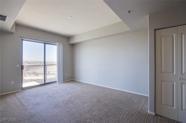 $3,000 | 8255 South Las Vegas Boulevard, Unit 1702, Las Vegas, NV 89123