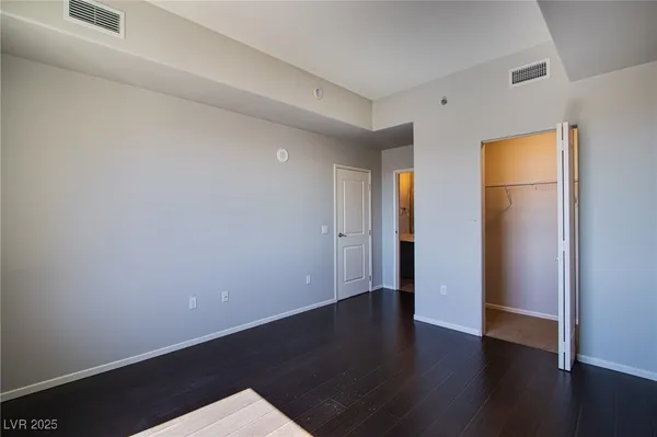 $3,000 | 8255 South Las Vegas Boulevard, Unit 1702, Las Vegas, NV 89123