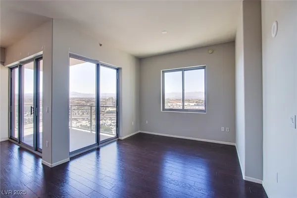 $3,000 | 8255 South Las Vegas Boulevard, Unit 1702, Las Vegas, NV 89123