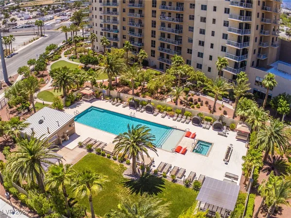 $3,000 | 8255 South Las Vegas Boulevard, Unit 1702, Las Vegas, NV 89123