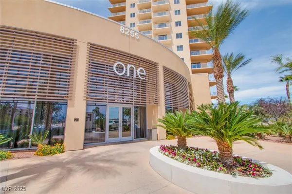 $3,000 | 8255 South Las Vegas Boulevard, Unit 1702, Las Vegas, NV 89123