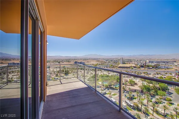 $3,000 | 8255 South Las Vegas Boulevard, Unit 1702, Las Vegas, NV 89123