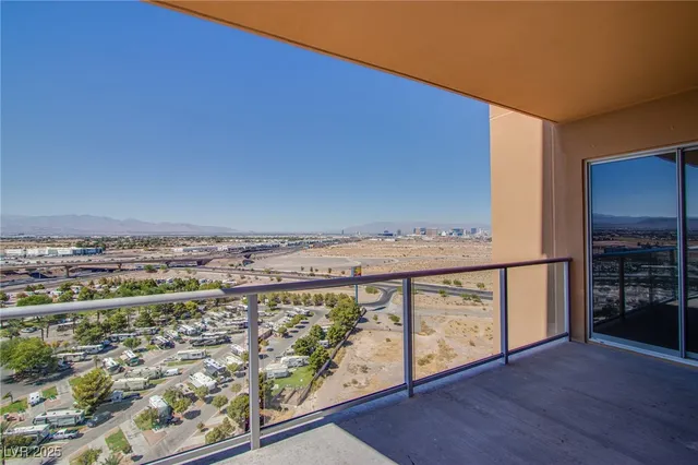 $3,000 | 8255 South Las Vegas Boulevard, Unit 1702, Las Vegas, NV 89123