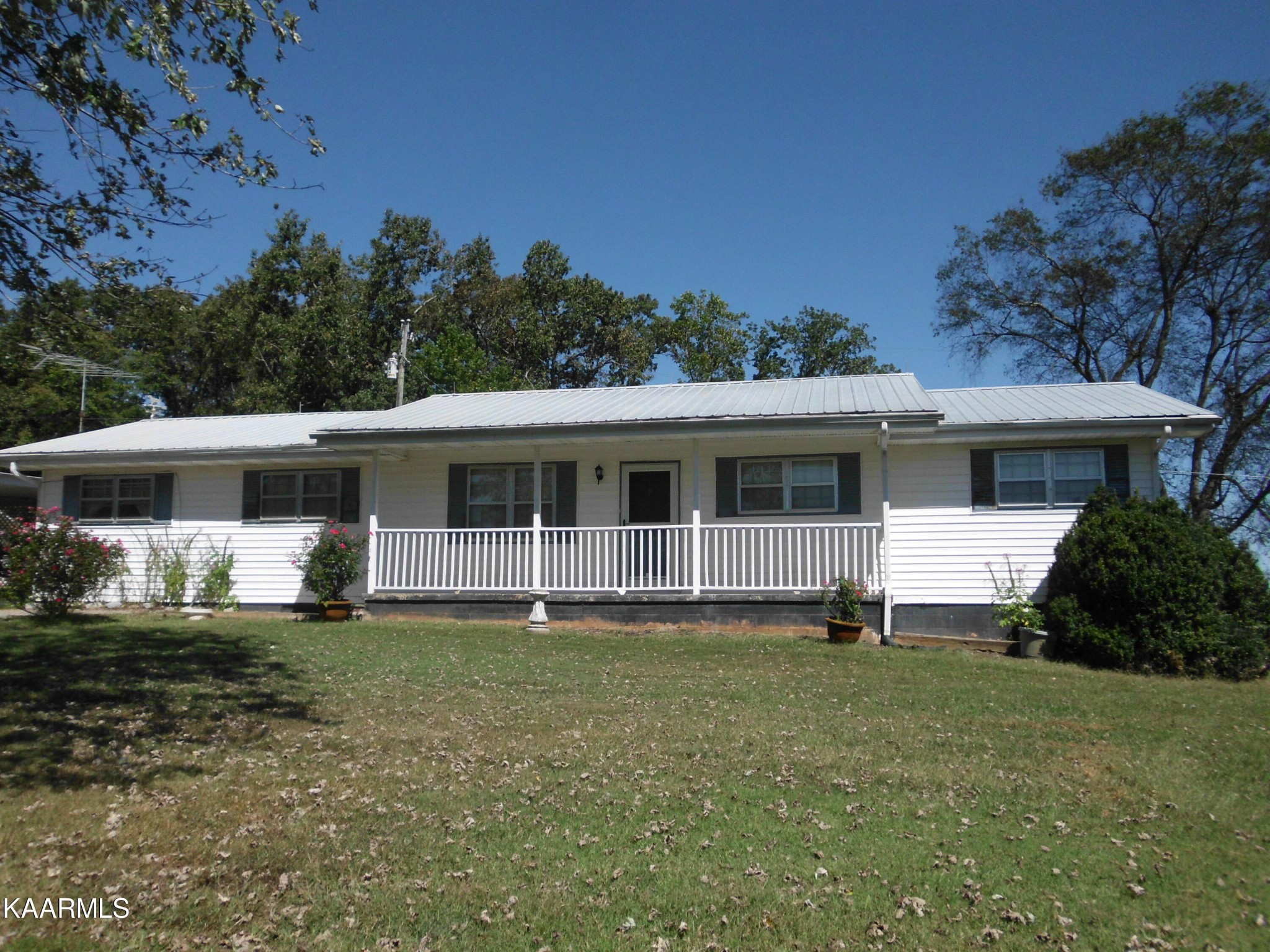 1510 Hiwassee Road Sweetwater, TN 37874 - Photo 4 of 60 Gallery Image 4