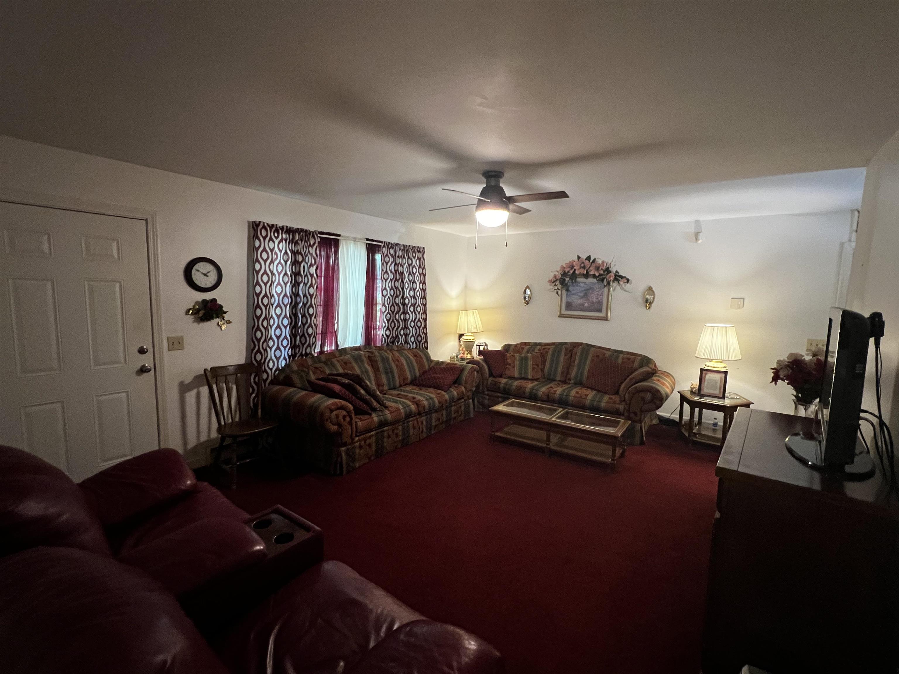 205 Skyline Road Greer, SC 29651 - Photo 8 of 23 Gallery Image 8