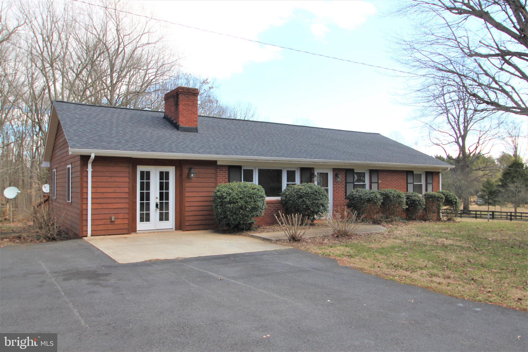 20443 Dove Hill Road Culpeper, VA 22701 - Photo 3 of 33 Gallery Image 3
