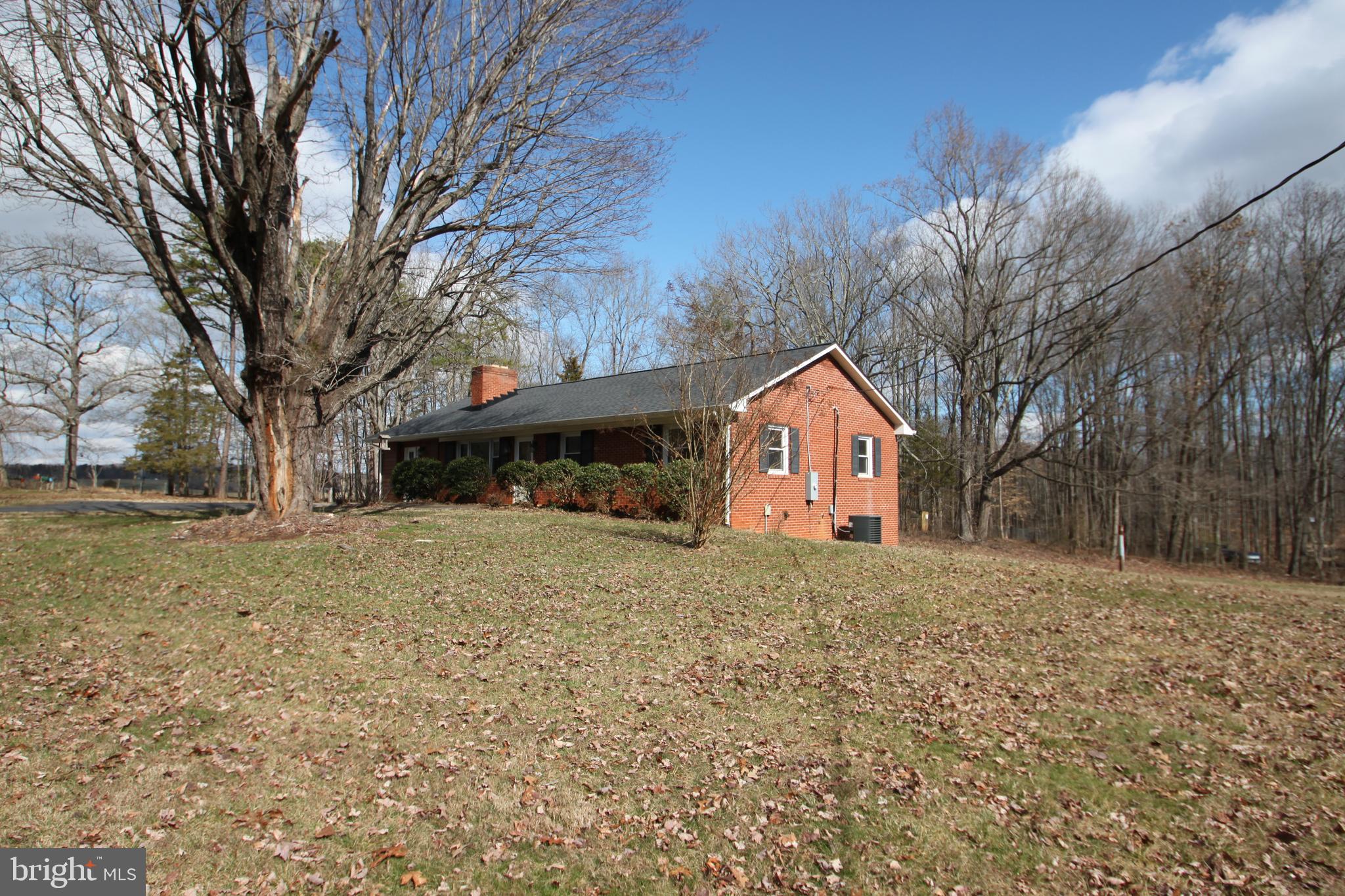 20443 Dove Hill Road Culpeper, VA 22701 - Photo 5 of 33 Gallery Image 5