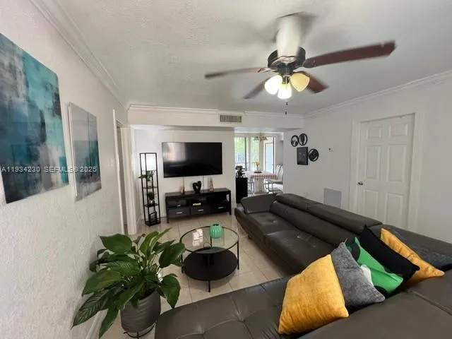 $2,390 | 8420 Southwest 133rd Avenue Road, Unit 213, Miami, FL 33183