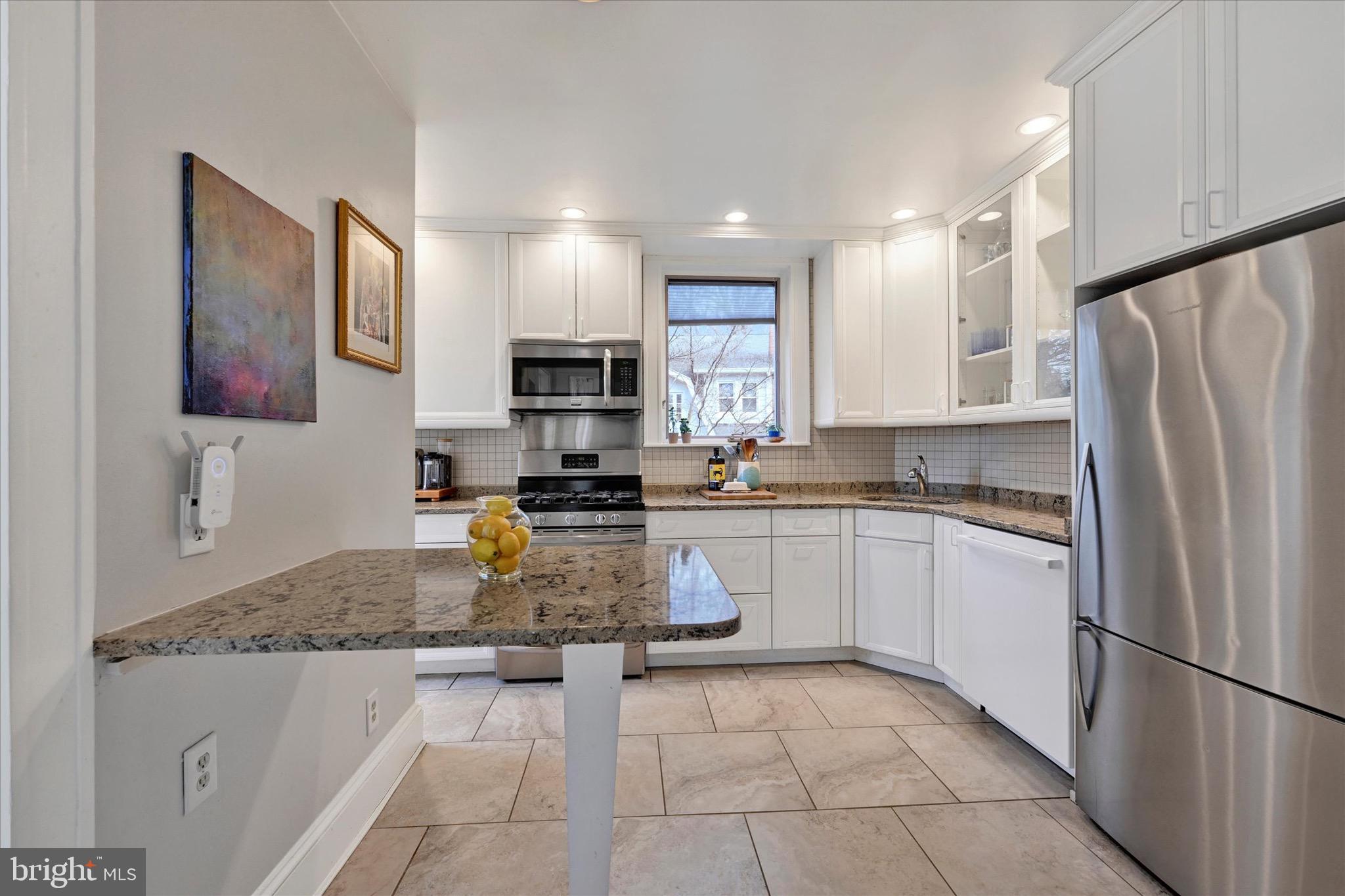 5724 Oakshire Road Baltimore, MD 21209 - Photo 16 of 31 Gallery Image 16