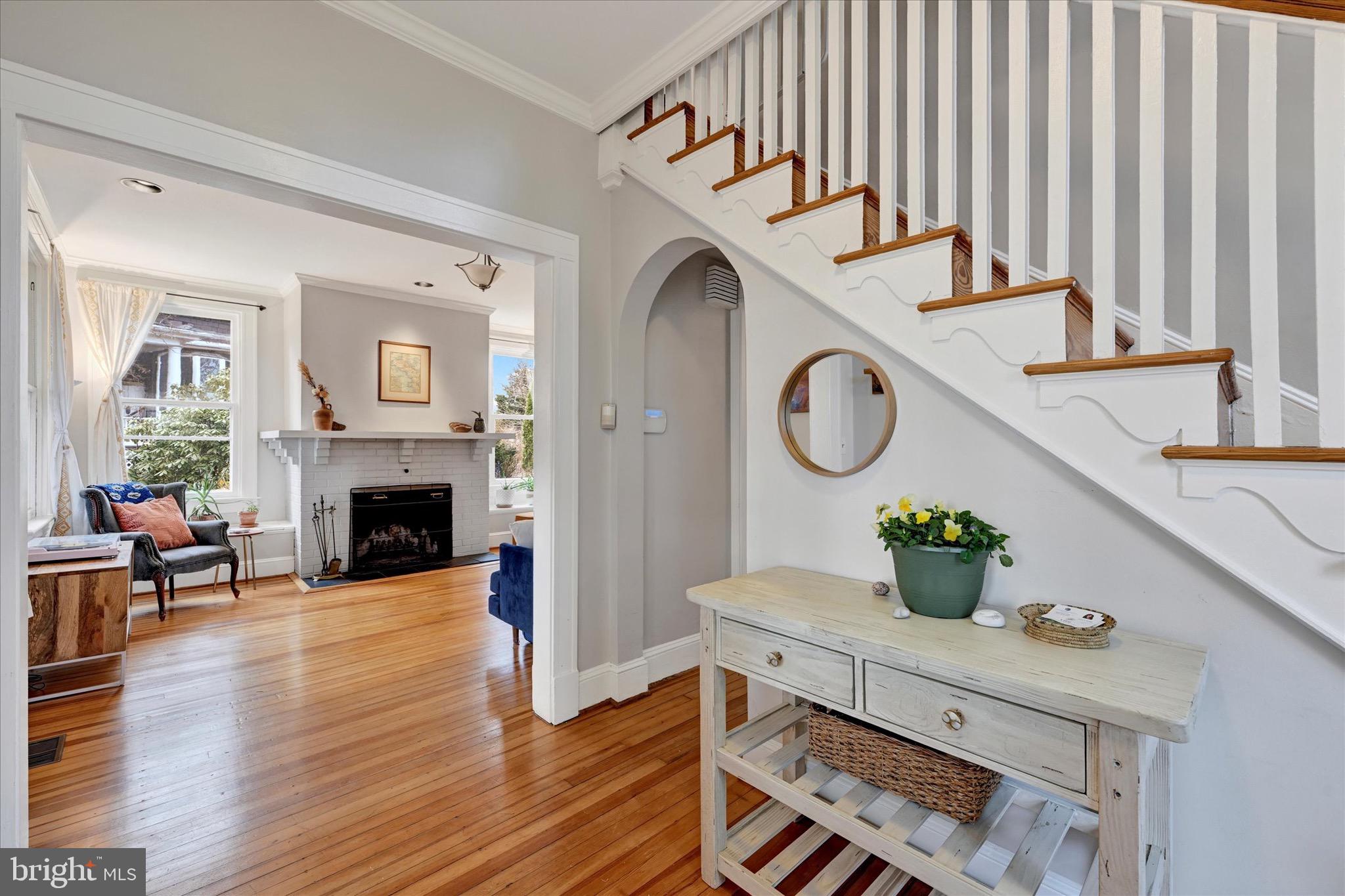 5724 Oakshire Road Baltimore, MD 21209 - Photo 8 of 31 Gallery Image 8