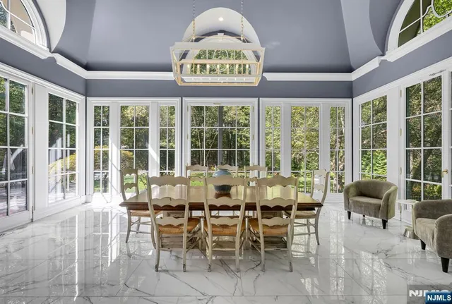 $3,450,000 | 505 Timberline Drive, Franklin Lakes, NJ 07417