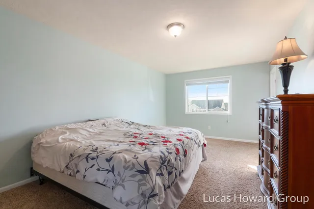 $400,000 | 4655 Paris Ridge Drive, Caledonia, MI 49316