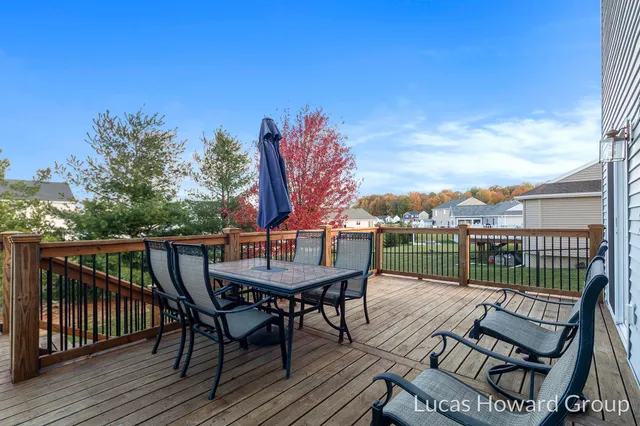 $400,000 | 4655 Paris Ridge Drive, Caledonia, MI 49316