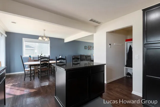 $400,000 | 4655 Paris Ridge Drive, Caledonia, MI 49316