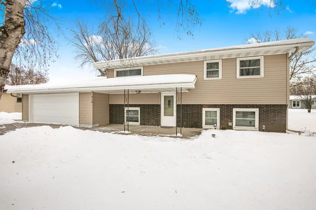 $264,900 | 418 2nd Avenue South, Waite Park, MN 56387