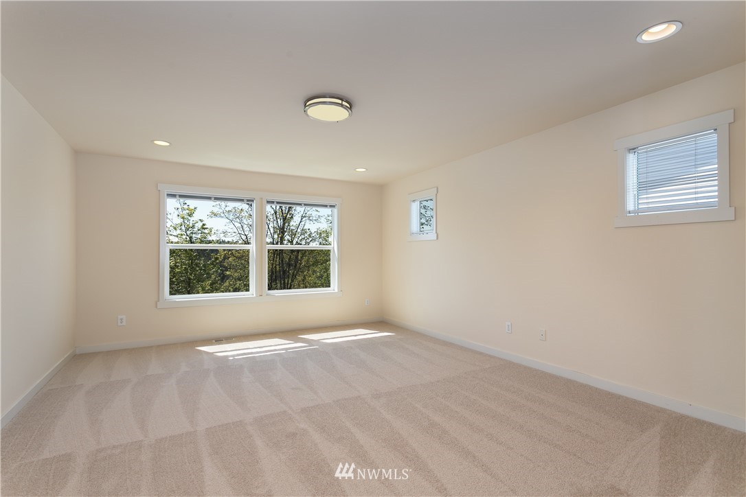 3103 Southeast 4th Street Renton, WA 98056 - Photo 13 of 25