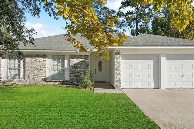 $205,000 | 320 Holmes Drive, Slidell, LA 70460