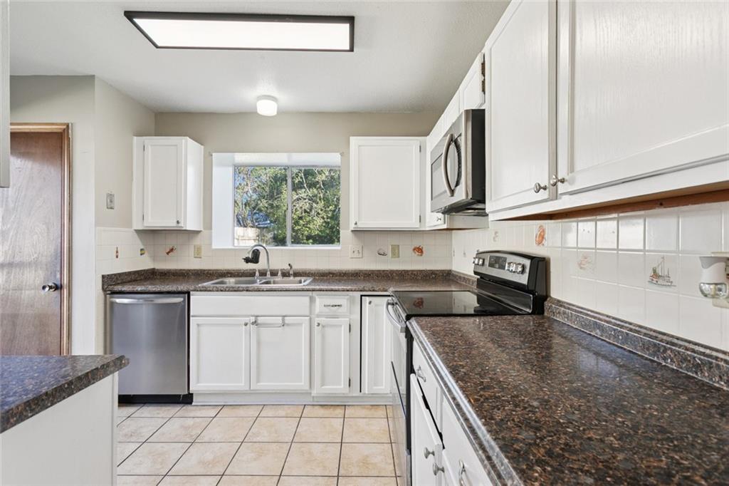 320 Holmes Drive Slidell, LA 70460 - Photo 6 of 16