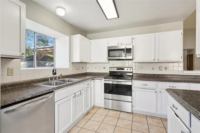 $205,000 | 320 Holmes Drive, Slidell, LA 70460