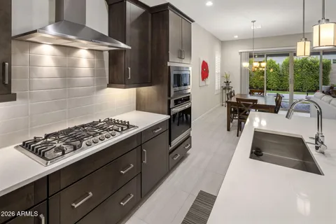 $925,000 | 6610 East Marisa Lane, Phoenix, AZ 85054