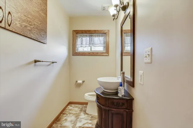 $4,750 | 6403 Tone Drive, Bethesda, MD 20817