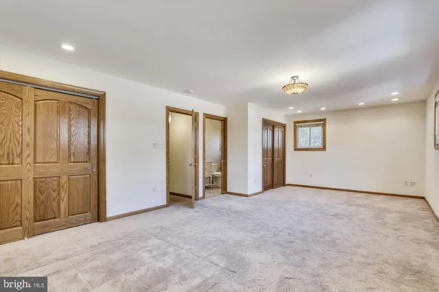 $4,750 | 6403 Tone Drive, Bethesda, MD 20817