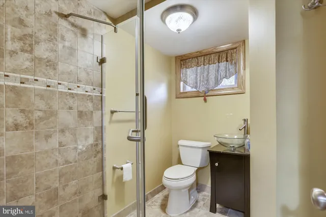 $4,750 | 6403 Tone Drive, Bethesda, MD 20817