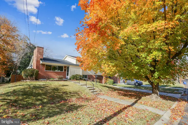 $4,750 | 6403 Tone Drive, Bethesda, MD 20817