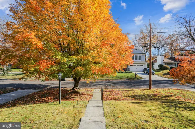 $4,750 | 6403 Tone Drive, Bethesda, MD 20817